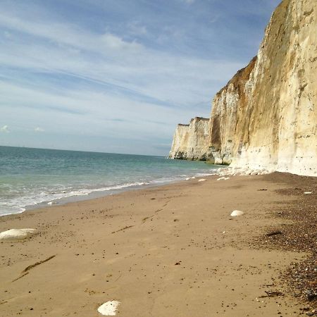 Apple Tree House Villa Saltdean Екстериор снимка